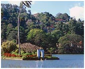 Kandy Lake